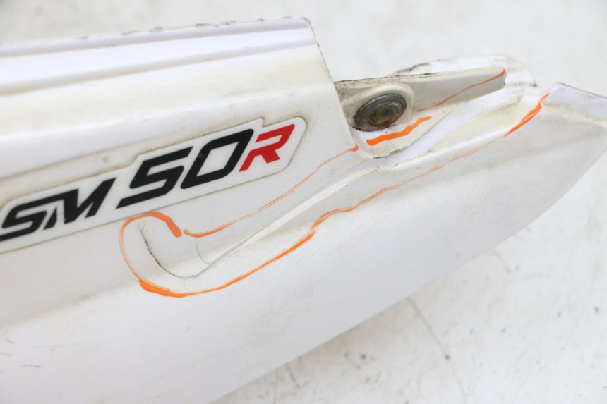 photo de LATERAL TRASEIRO ESQUERDO SHERCO SM-R 50 (2013 - 2017) - Peça verificada