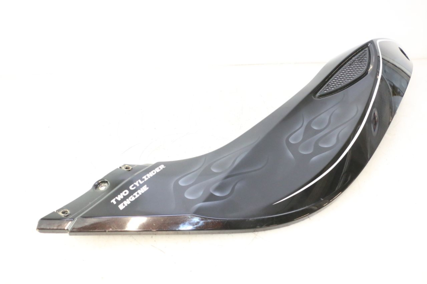 photo de PAINEL LATERAL TRASEIRO ESQUERDO CAN-AM SPYDER RS 1000 (2008 - 2012) - Vista de perfil