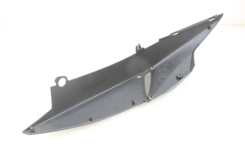 photo de LATERAL TRASEIRO ESQUERDO APRILIA SR 2T 50 (2012 - 2017) - Outro ângulo de visão
