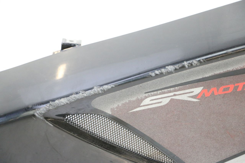 photo de LATERAL TRASEIRO ESQUERDO APRILIA SR MOTARD 50 (2012 - 2018) - Ampliação técnica