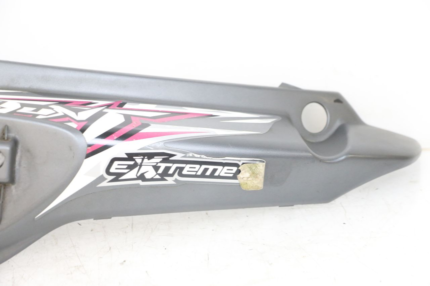 photo de LATERAL TRASEIRO ESQUERDO MBK STUNT NAKED 50 (2004 - 2018) - Vista do produto