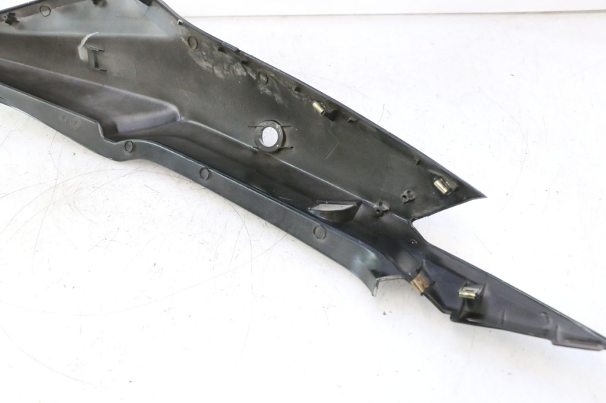 photo de LATERAL TRASEIRO ESQUERDO KYMCO SUPER 8 2T 50 (2007 - 2013) - Ampliação dos componentes