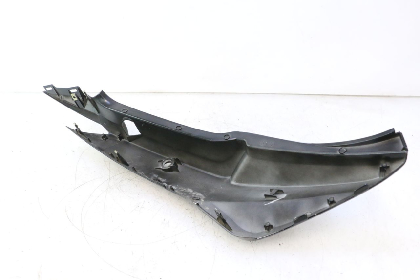 photo de LATERAL TRASEIRO ESQUERDO KYMCO SUPER 8 2T 50 (2007 - 2013) - Estrutura - ampliação