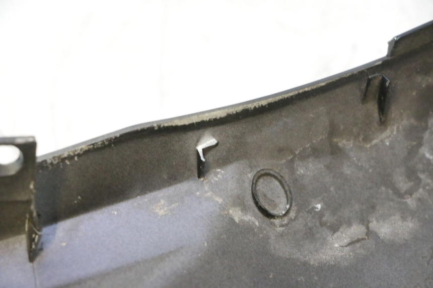photo de LATERAL TRASEIRO ESQUERDO KYMCO SUPER 8 2T 50 (2007 - 2013) - Ângulo alternativo