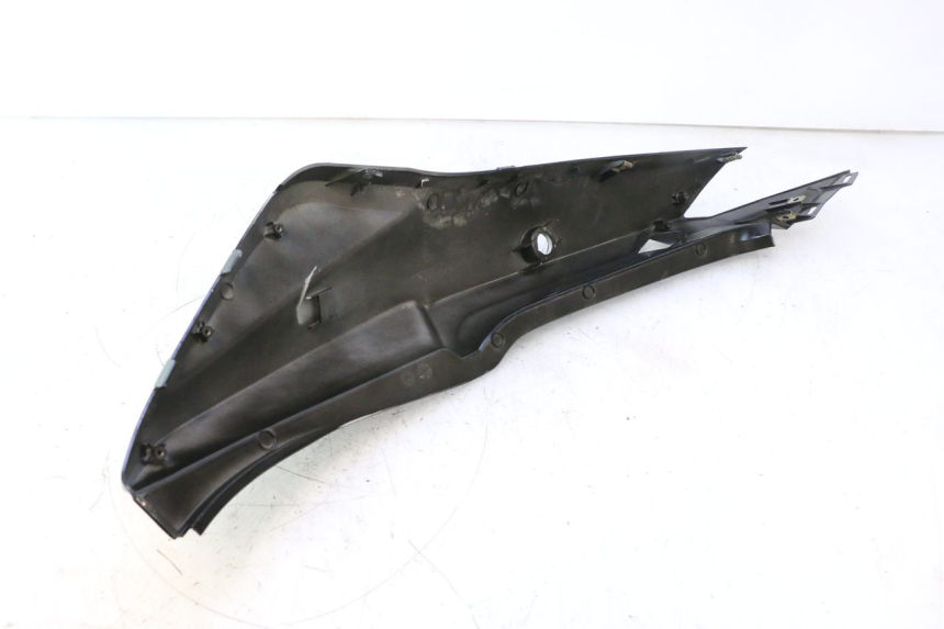photo de LATERAL TRASEIRO ESQUERDO KYMCO SUPER 8 2T 50 (2007 - 2013) - Marcações e referências