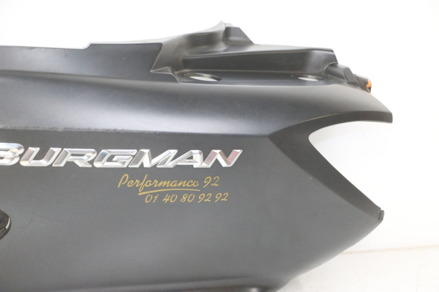photo de LATERAL TRASEIRO ESQUERDO SUZUKI BURGMAN 125 (2018 - 2021) - Vista de perto