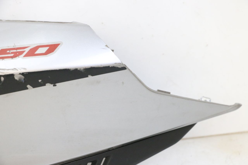 photo de LATERAL TRASEIRO ESQUERDO APRILIA SXR 50 (2021 - 2023) - Ampliação dos componentes