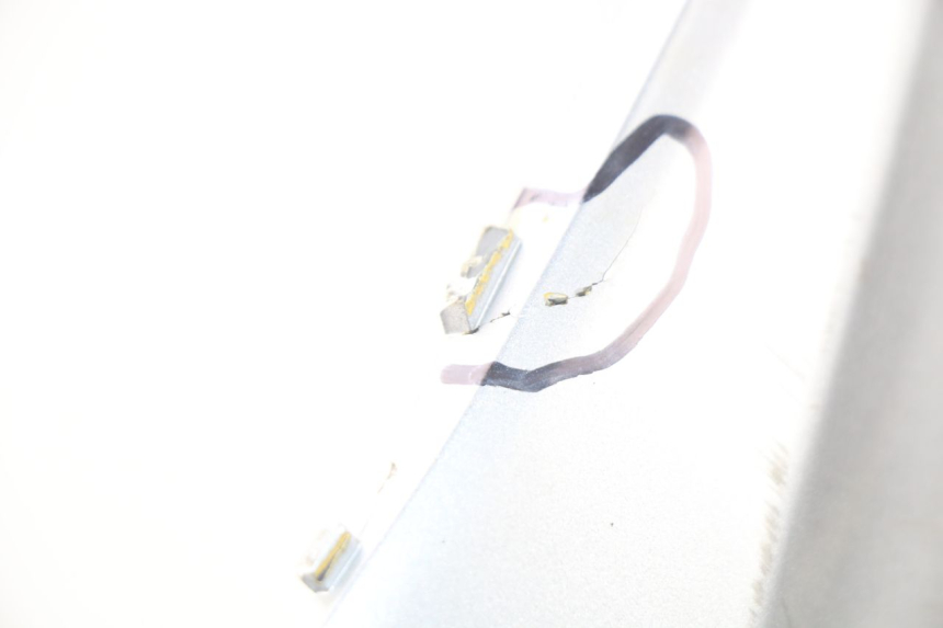 photo de LATERAL TRASEIRO ESQUERDO SYM SYMPHONY 50 (2009 - 2015) - Ampliação técnica