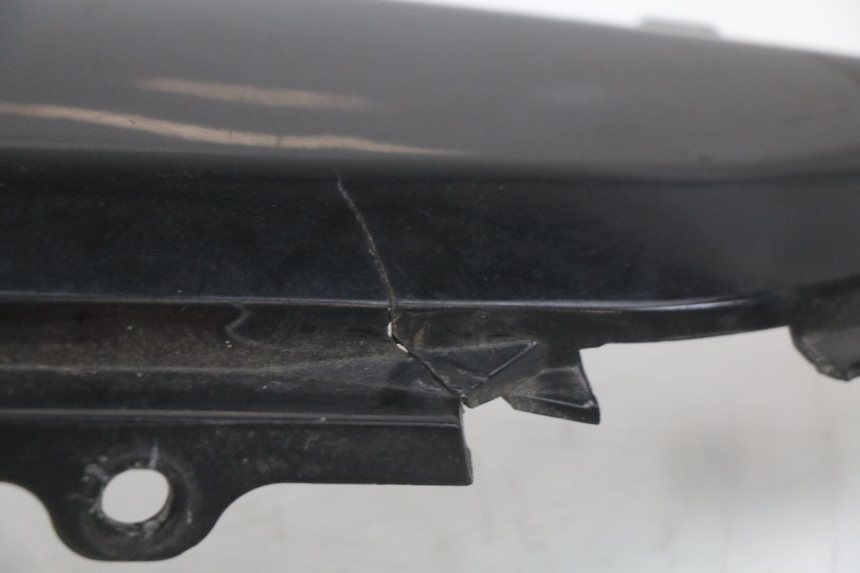 photo de LATERAL TRASEIRO ESQUERDO SUZUKI UH BURGMAN 125 (2002 - 2006) - Vista geral