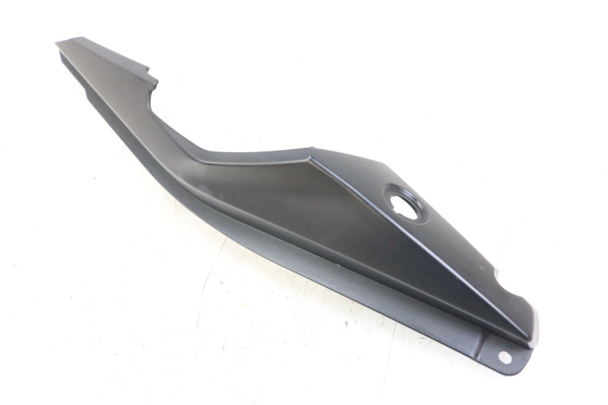 photo de LATERAL TRASEIRO ESQUERDO KAWASAKI VERSYS ABS 650 (2015 - 2018) - Ampliação técnica