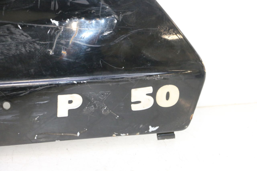 photo de PAINEL LATERAL TRASEIRO ESQUERDO PIAGGIO VESPA PK FL 2T 50 (1990 - 1996) - Detalhes característicos