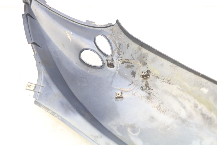 photo de LATERAL TRASEIRO ESQUERDO KYMCO VITALITY 2T 50 (2004 - 2010) - Outro ângulo de visão
