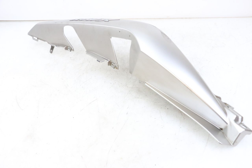 photo de LATERAL TRASEIRO ESQUERDO YAMAHA XMAX X-MAX ABS 125 (2017 - 2020) - Peça verificada