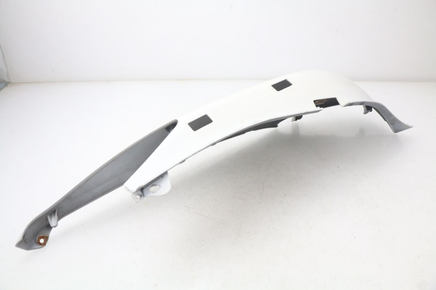 photo de LATERAL TRASEIRO ESQUERDO YAMAHA XMAX X-MAX 125 (2006 - 2009) - Ampliação técnica
