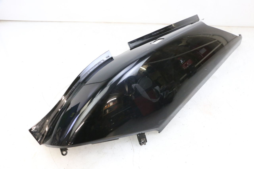 photo de LATERAL TRASEIRO ESQUERDO YAMAHA XMAX X-MAX 125 (2006 - 2009) - Marcações e referências
