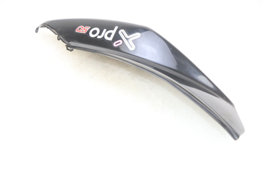 photo de LATERAL TRASEIRO ESQUERDO SYM X-PRO 4T 50 (2014 - 2021) - Pontos de fixação