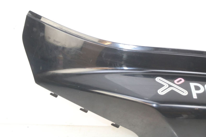 photo de LATERAL TRASEIRO ESQUERDO SYM X-PRO 4T 50 (2014 - 2021) - Marcações e referências