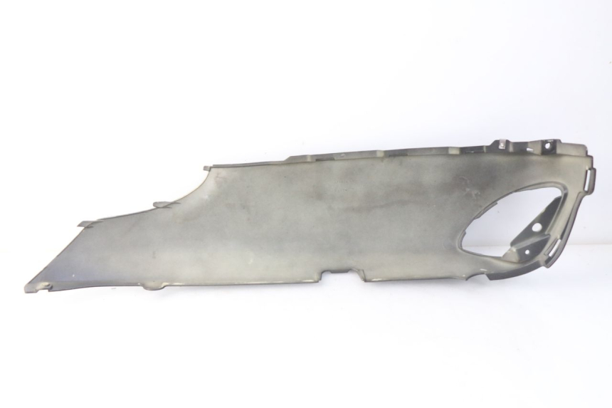 photo de LATERAL TRASEIRO ESQUERDO PIAGGIO X9 EVOLUTION 125 (2003 - 2007) - Detalhe da peça