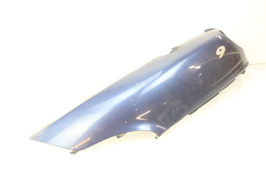 photo de LATERAL TRASEIRO ESQUERDO PIAGGIO X9 EVOLUTION 500 (2003 - 2005) - Pontos de fixação
