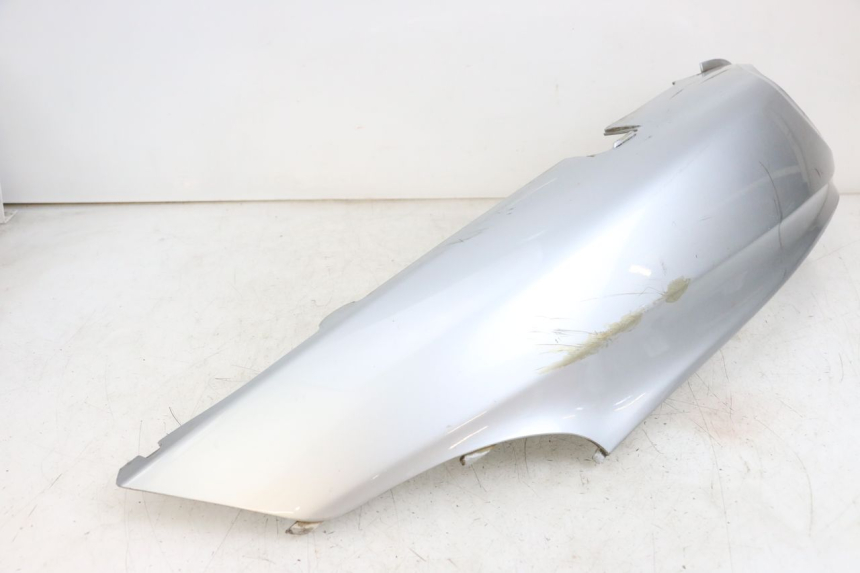 photo de LATERAL TRASEIRO ESQUERDO PIAGGIO X9 125 (2000 - 2003) - Outro ângulo de visão