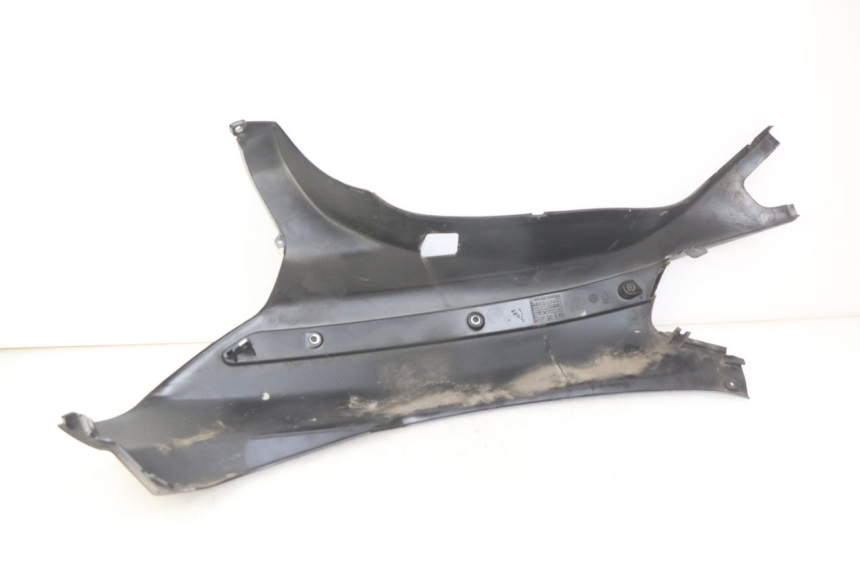 photo de LATERAL TRASEIRO ESQUERDO PIAGGIO XEVO - X EVO 125 (2007 - 2017) - Vista geral