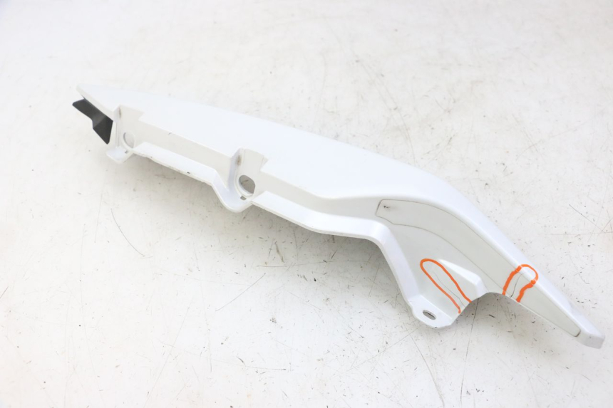 photo de LATERAL TRASEIRO ESQUERDO YAMAHA XJ6 ABS 600 (2008 - 2016) - Marcações e referências