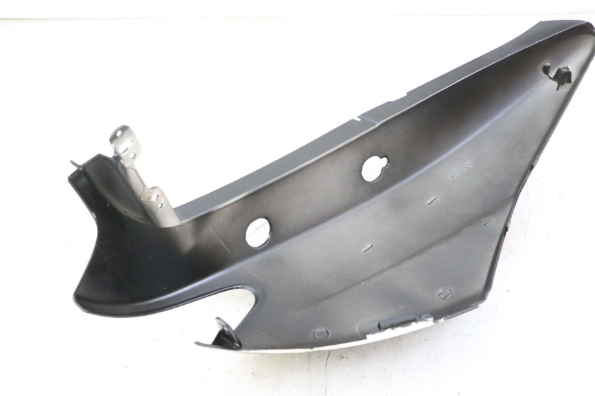 photo de LATERAL TRASEIRO ESQUERDO YAMAHA NEO'S NEOS 2T EASY 50 (2013 - 2016) - Zoom do estado de desgaste
