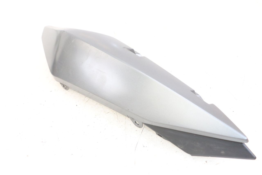 photo de LATERAL TRASEIRO ESQUERDO YAMAHA XJ6 ABS 600 (2008 - 2016) - Outro ângulo de visão