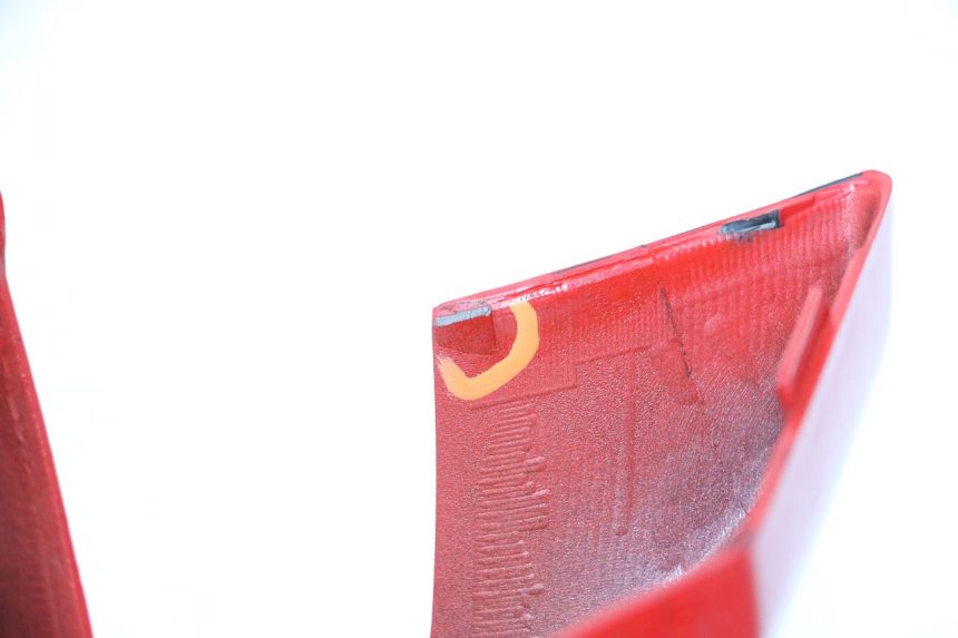 photo de LATERAL TRASEIRO ESQUERDO KAWASAKI ZX-6R ZX6R 600 (1995 - 1997) - Detalhe da peça