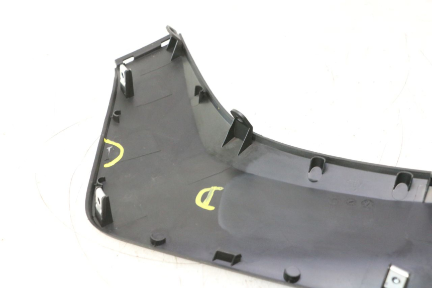 photo de LATERAL DIANTEIRO DIREITO KYMCO AGILITY CITY 16P 125 (2015 - 2024) - Pontos de fixação