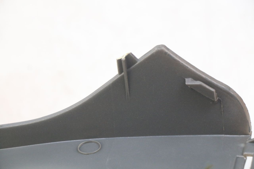 photo de LATERAL DIANTEIRO DIREITO ECCITY ARTELEC 670 1 (2013 - 2017) - Estado da superfície