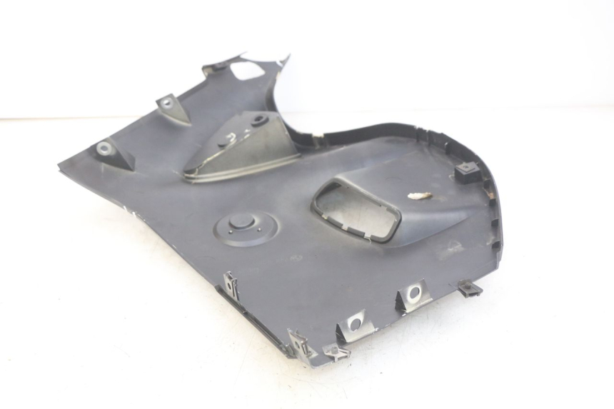photo de LATERAL DIANTEIRO DIREITO BMW C1 125 (2000 - 2003) - Pontos de fixação
