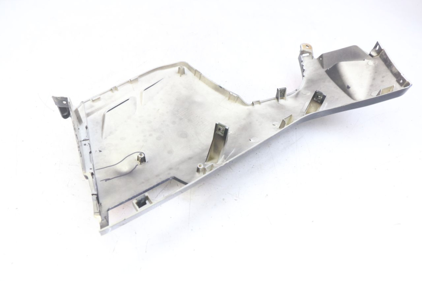 photo de LATERAL DIANTEIRO DIREITO ORCAL CAVARO 4T 50 (2019 - 2023) - Detalhes característicos