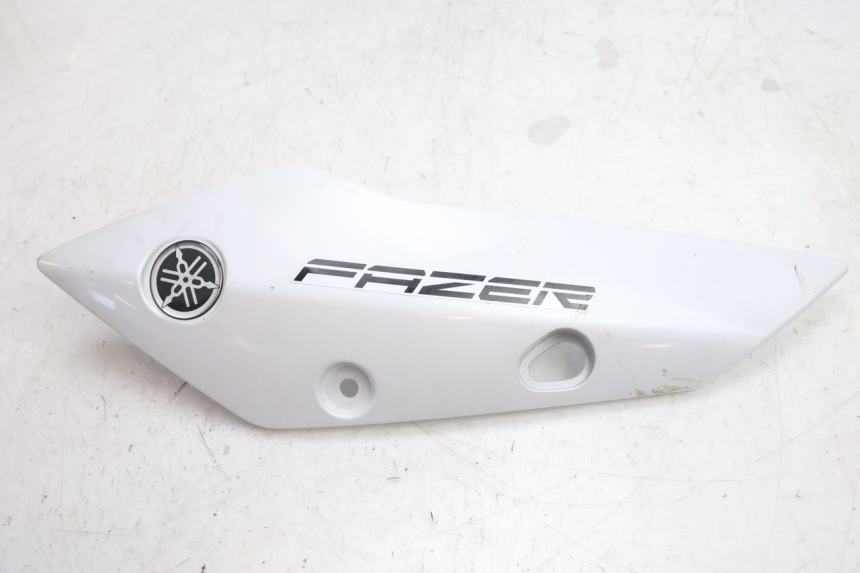 photo de PAINEL LATERAL DIANTEIRO DIREITO YAMAHA FZ8 800 (2010 - 2016) - Vista principal