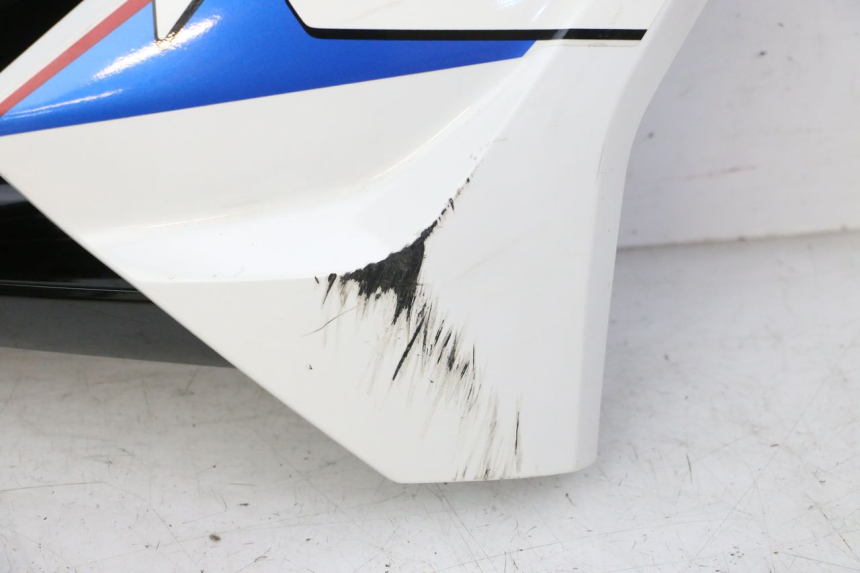 photo de LATERAL DIANTEIRO DIREITO BMW G310 R 310 (2016 - 2020) - Detalhes característicos
