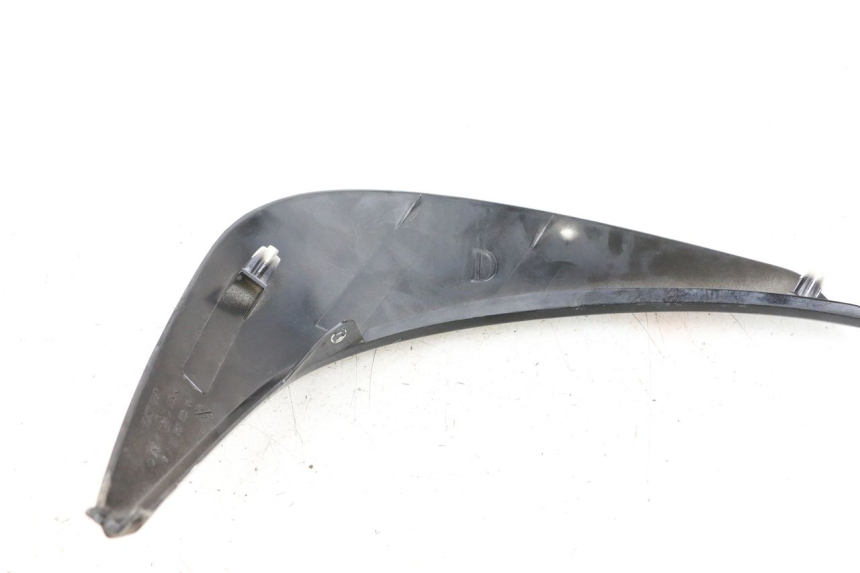 photo de LATERAL DIANTEIRO DIREITO PEUGEOT GEOPOLIS RS 125 (2007 - 2009) - Outro ângulo de visão