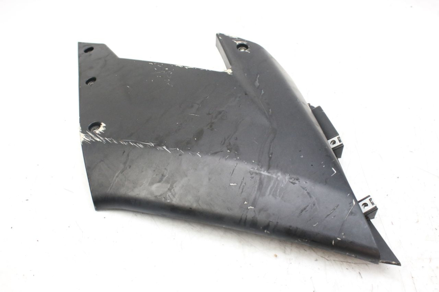 photo de LATERAL DIANTEIRO DIREITO DERBI GPR 50 (2004 - 2009) - Pontos de fixação
