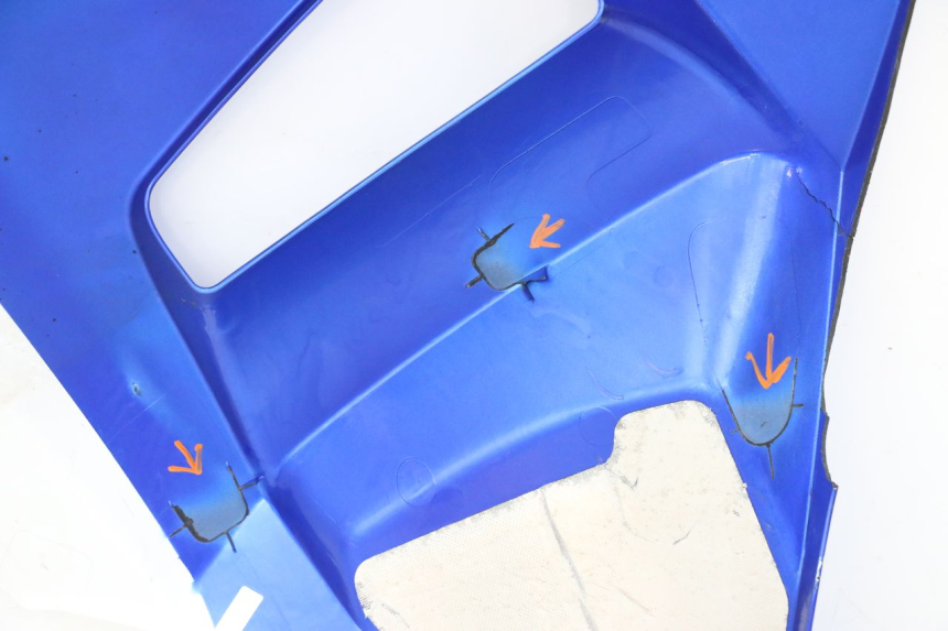 photo de LATERAL DIANTEIRO DIREITO SUZUKI GSX F GSXF 650 (2007 - 2015) - Estado da superfície