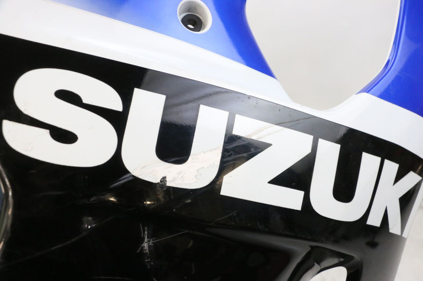 photo de LATERAL DIANTEIRO DIREITO SUZUKI GSXR GSX-R 1000 (2003 - 2004) - Zoom do estado de desgaste