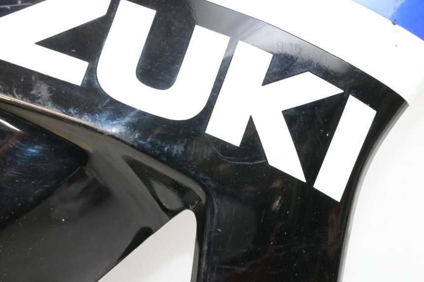photo de LATERAL DIANTEIRO DIREITO SUZUKI GSXR GSX-R 1000 (2003 - 2004) - Zoom do estado de desgaste