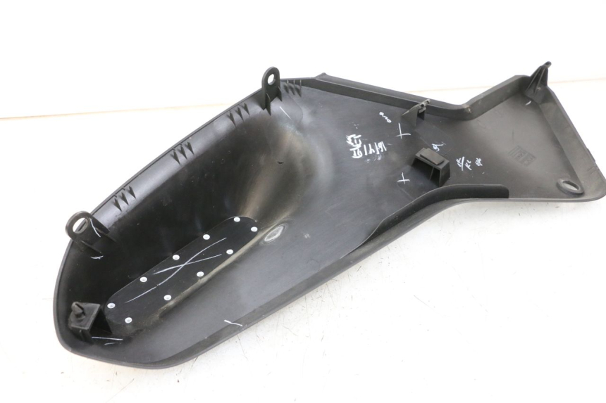 photo de LATERAL DIANTEIRO DIREITO HUSQVARNA SVARTPILEN 401 (2018 - 2023) - Outro ângulo de visão