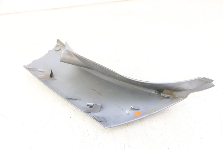 photo de LATERAL DIANTEIRO DIREITO SYM JOYMAX 125 (2010 - 2017) - Zoom do estado de desgaste
