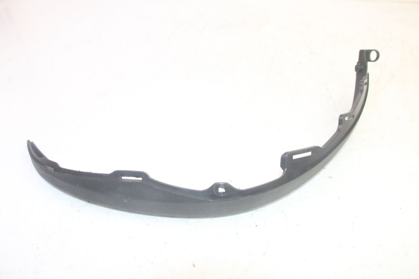 photo de LATERAL DIANTEIRO DIREITO PIAGGIO MP3 HPE 350 (2018 - 2020) - Zoom do estado de desgaste