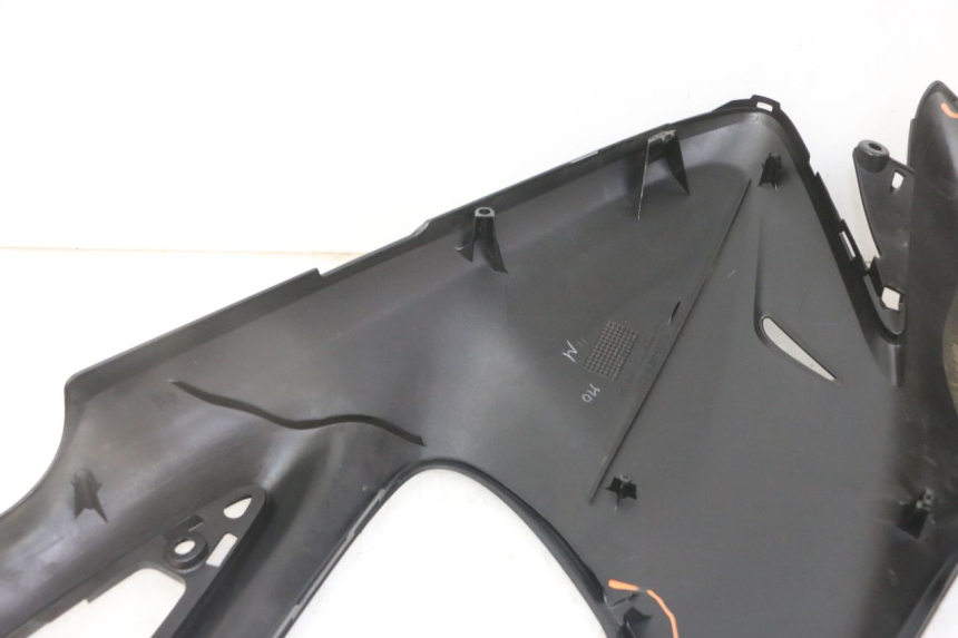 photo de LATERAL DIANTEIRO DIREITO HONDA NTV DEAUVILLE ABS 700 (2007 - 2016) - Detalhe da peça