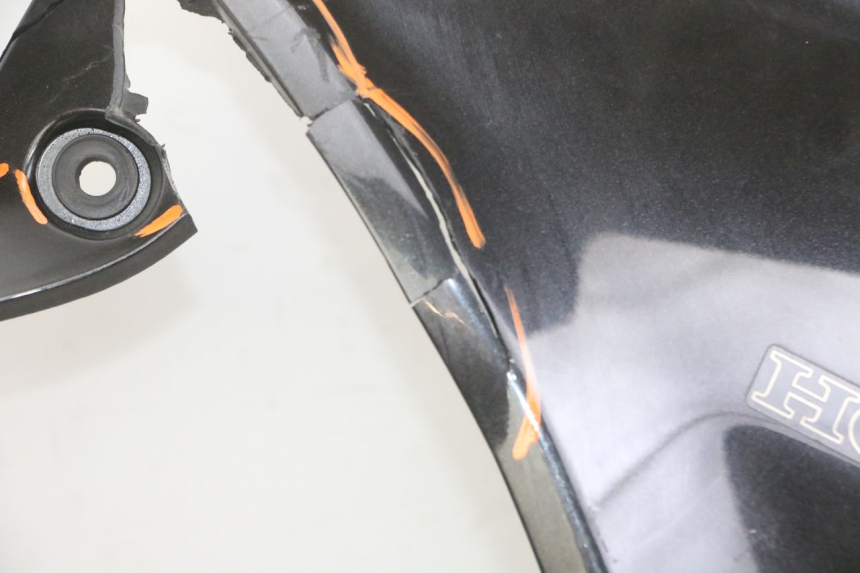 photo de LATERAL DIANTEIRO DIREITO HONDA NTV DEAUVILLE ABS 700 (2007 - 2016) - Detalhe da peça