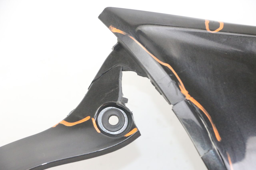 photo de LATERAL DIANTEIRO DIREITO HONDA NTV DEAUVILLE ABS 700 (2007 - 2016) - Zoom do estado de desgaste