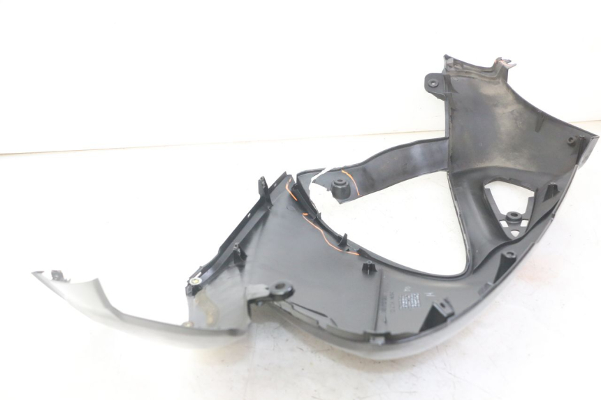 photo de LATERAL DIANTEIRO DIREITO HONDA NTV DEAUVILLE ABS 700 (2007 - 2016) - Pontos de fixação