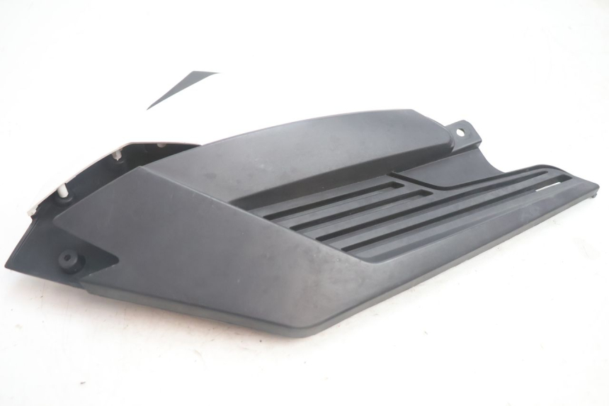 photo de PAINEL LATERAL DIANTEIRO DIREITO YAMASAKI ROADSTER 50 (2013 - 2018) - Ampliação técnica