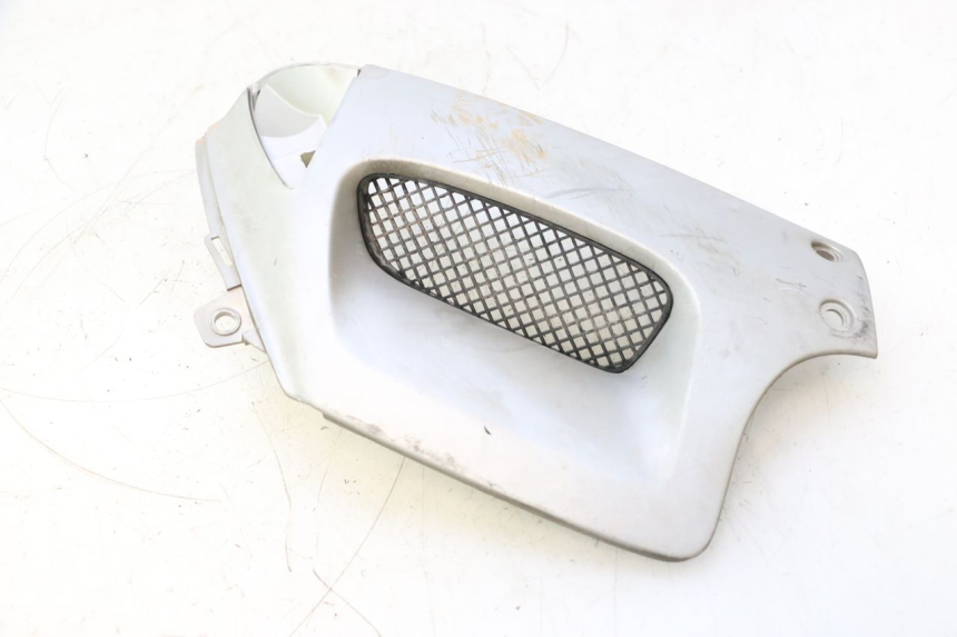 photo de LATERAL DIANTEIRO DIREITO PEUGEOT SPEEDFIGHT LC 50 (1996 - 2002) - Detalhe da peça