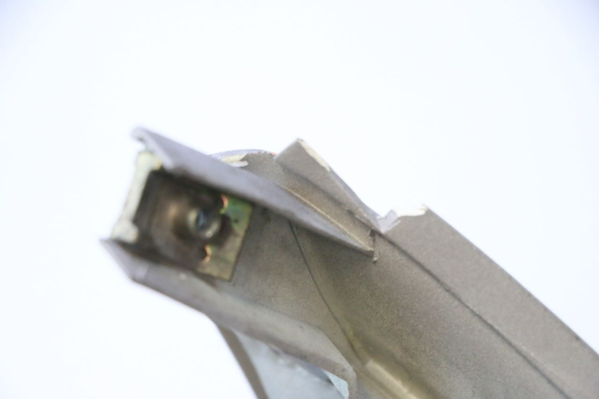 photo de LATERAL DIANTEIRO DIREITO PEUGEOT SPEEDFIGHT LC 50 (1996 - 2002) - Zoom do estado de desgaste